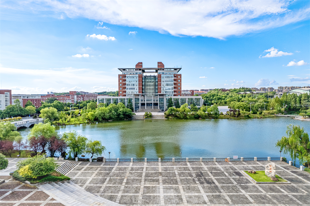 中南大学官网