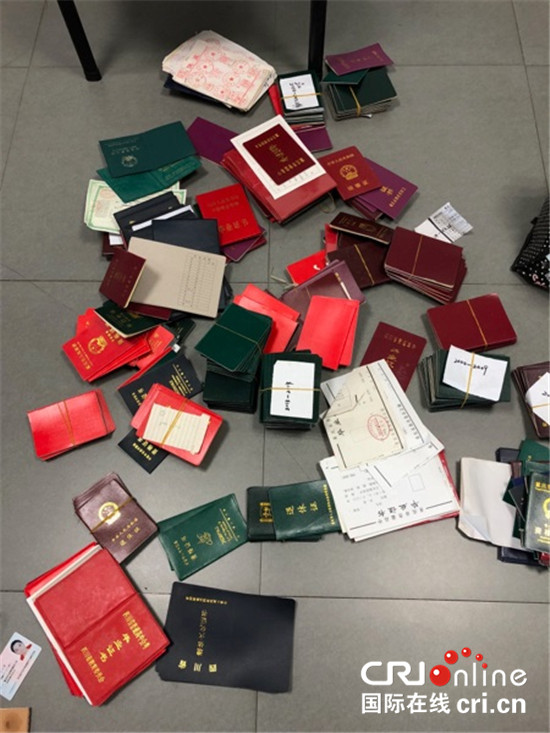 证件照片换背景底色 免费软件